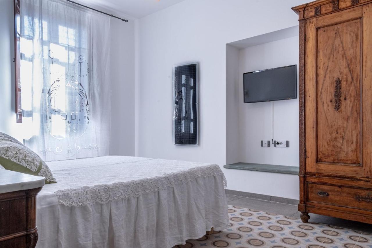 Dimora Ferraris Hotel Càbras Eksteriør billede